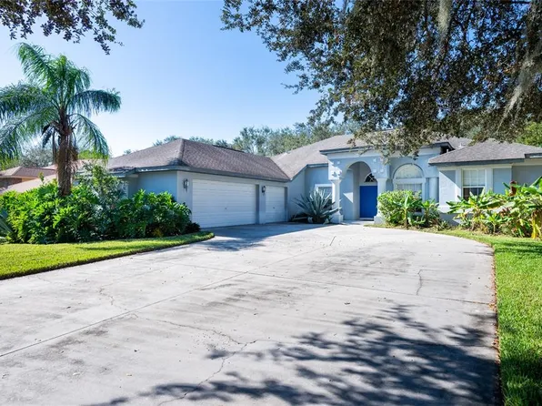 2807 Winding Trail Dr, Valrico, FL 33596