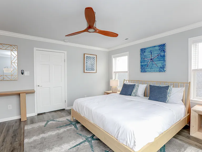 810 W Ocean View Ave #B — Photo 33