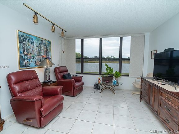 2nd image of 2767 S Carambola Cir S #103