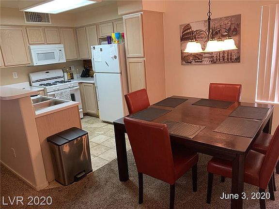 3rd image of 3046 Tarpon Dr Unit 103