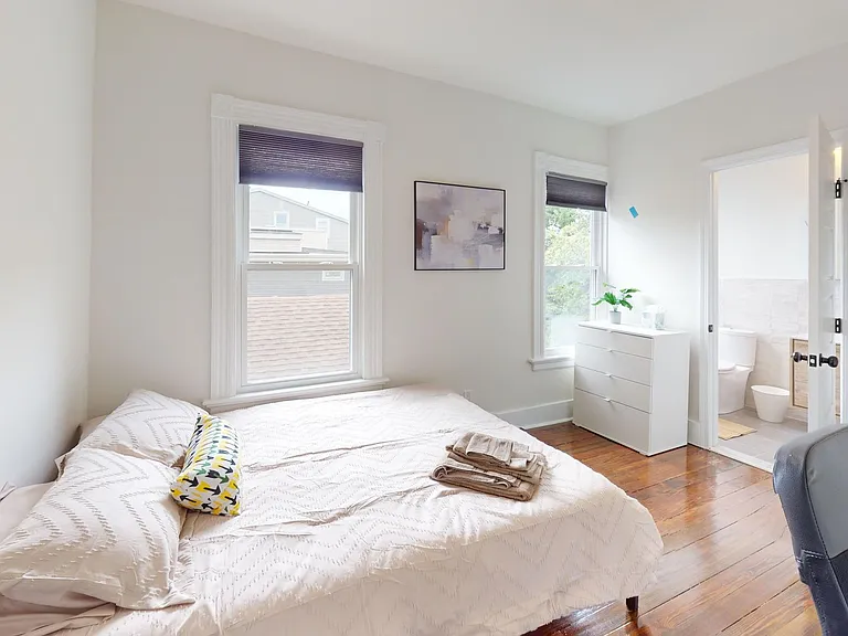 69 Edwards St — Photo 24