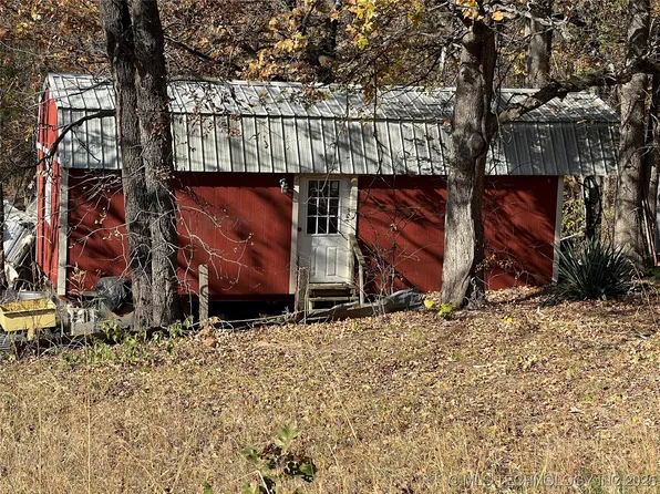 416673 Grizzly Ln, Eufaula, OK 74432
