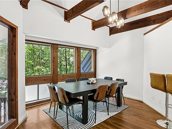 20th image of 2965 Pond View Ct
