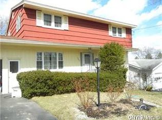 147 Robbins Ln, Syracuse, NY 13214