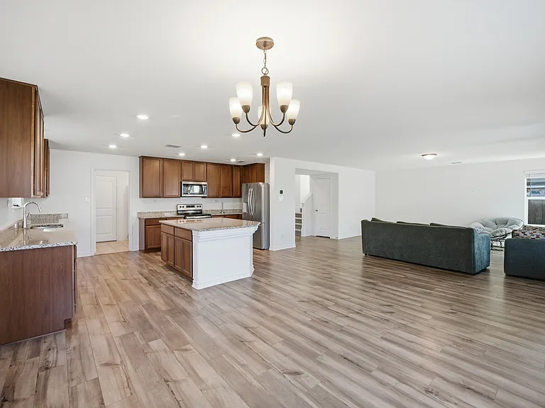 11331 Edelweiss — Photo 5