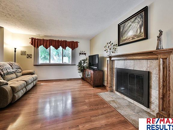 3rd image of 7721 Cottonwood Ave