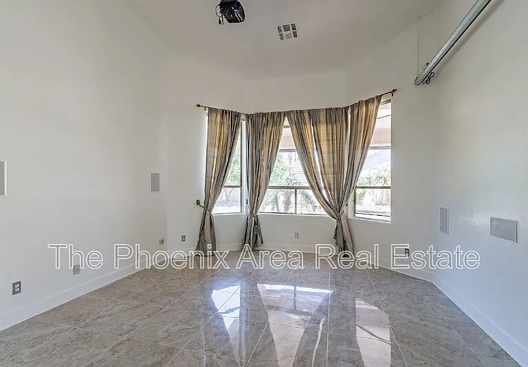 4663 S Oleander Dr — Photo 7