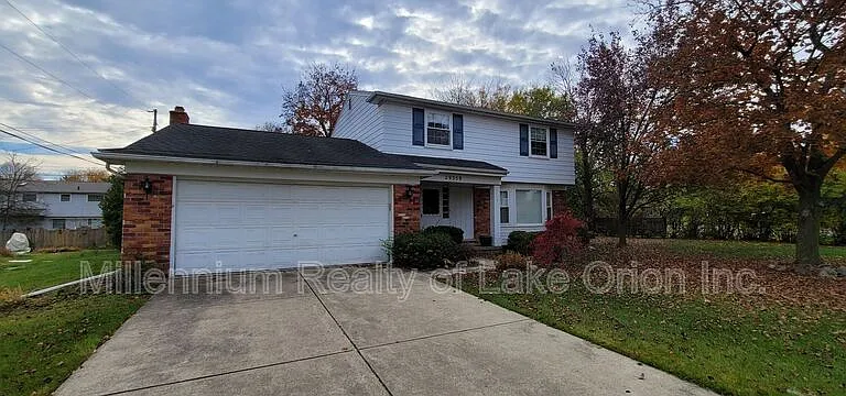 29359 Hemlock Dr — Photo 1