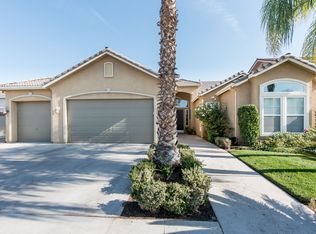 6602 N Sandrini Ave, Fresno, CA 93722