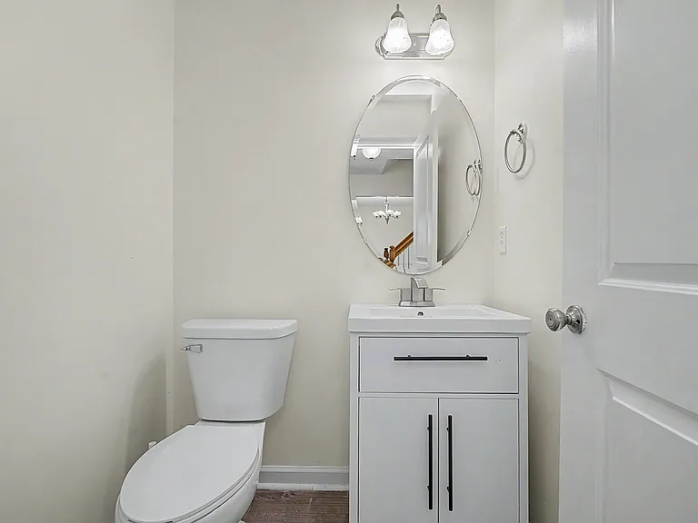 7973 Seabury Ct — Photo 8