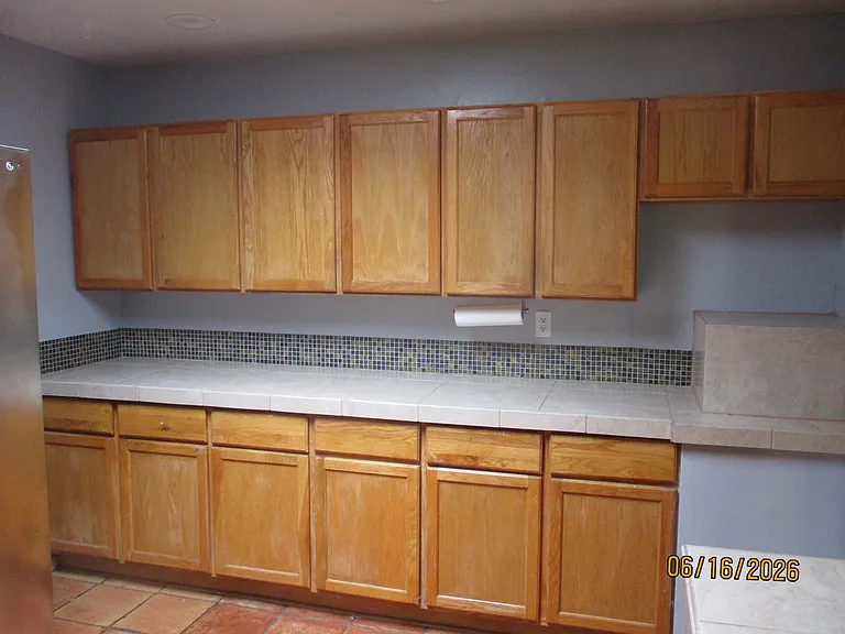 2101 June St NE — Photo 9