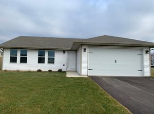 15043 Yellowstone Dr, South Beloit, IL 61080