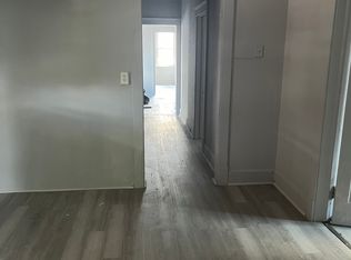 287 Oak St #1, Perth Amboy, NJ 08861