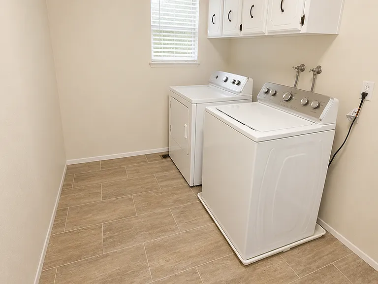 11741 Vail Rd SE — Photo 5