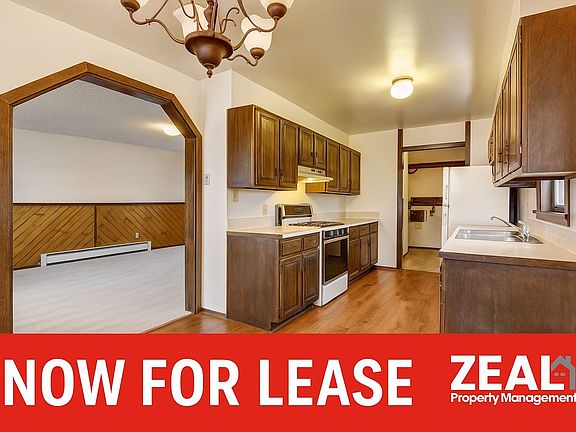 2nd image of 2223 Dexter Dr APT 2