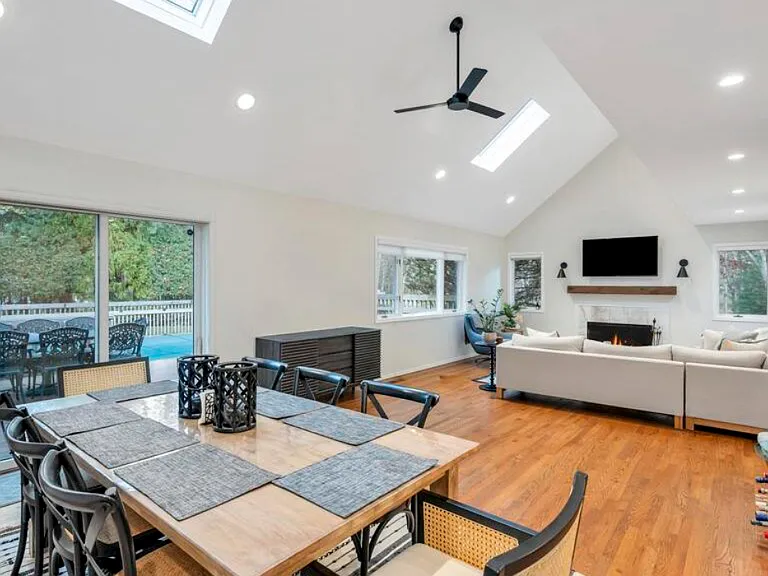 51 Roses Grove Rd — Photo 10