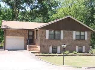 316 Brookside Dr, Killen, AL 35645