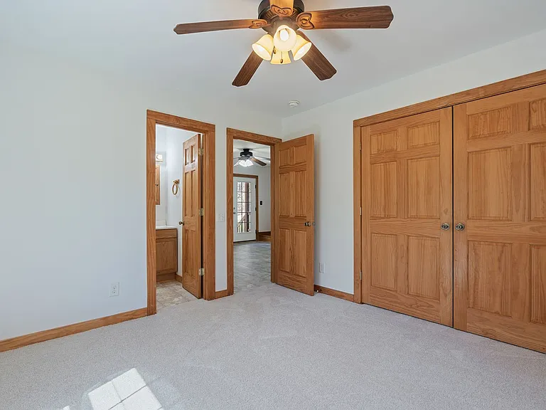 35 Hedgecock Farm — Photo 19