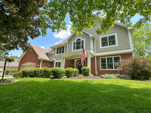 1127 Woodgate Dr, Carmel, IN 46033