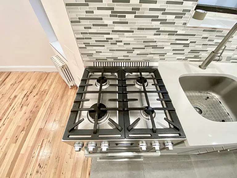 199 Bridge St #3E — Photo 6