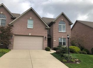 1541 Staunton Dr #1541, Coraopolis, PA 15108