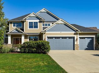 8405 Duck Trl, Victoria, MN 55386