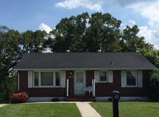 1706 Victoria St, Salem, VA 24153