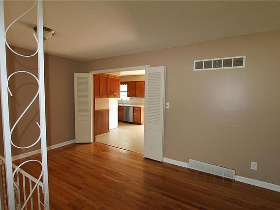 2nd image of 7901 W 92nd Ter
