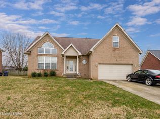 6604 Fernbush Dr, Louisville, KY 40228