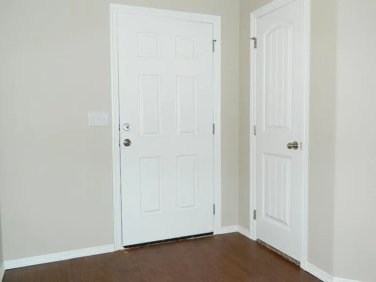 204 Saint Charles Way — Photo 2