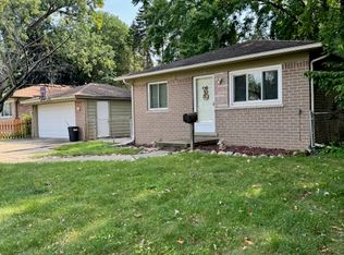 11236 Martin Rd, Warren, MI 48093