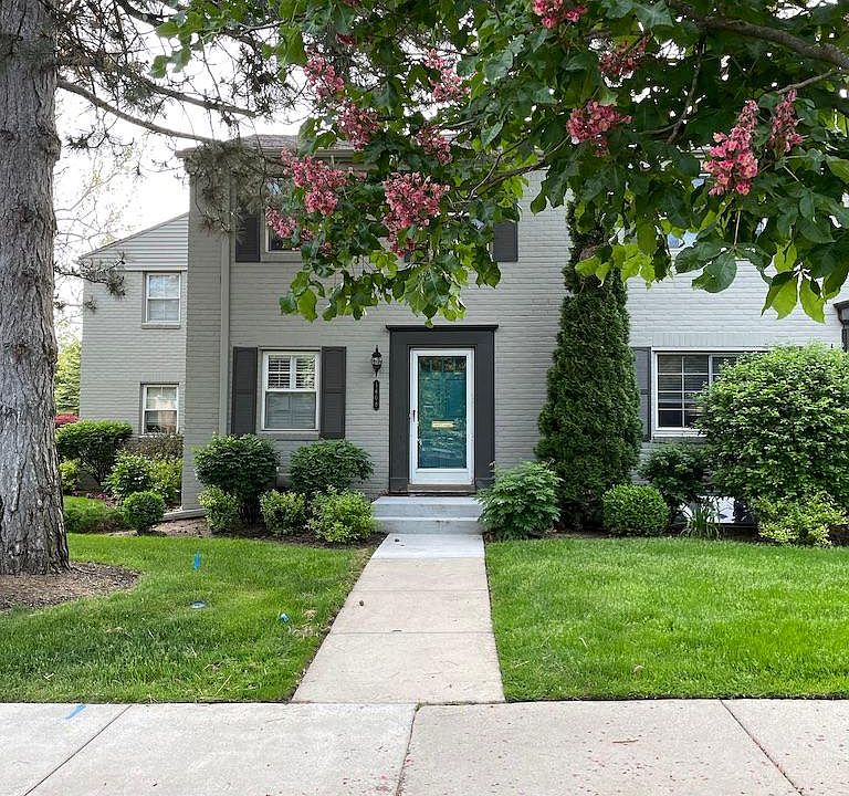 Springtime at Williamsburg