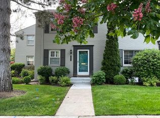 1608 Graefield Rd, Birmingham, MI 48009