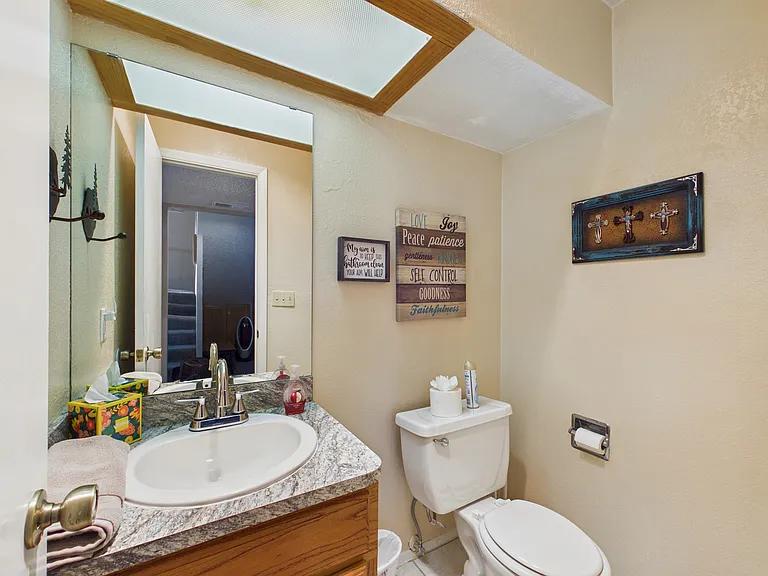 108 Niblic Ct #1 — Photo 13