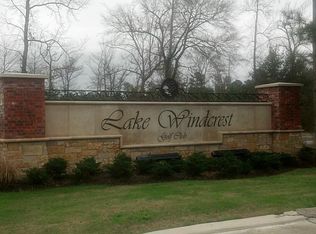 9927 Clubhouse Cir, Magnolia, TX 77354