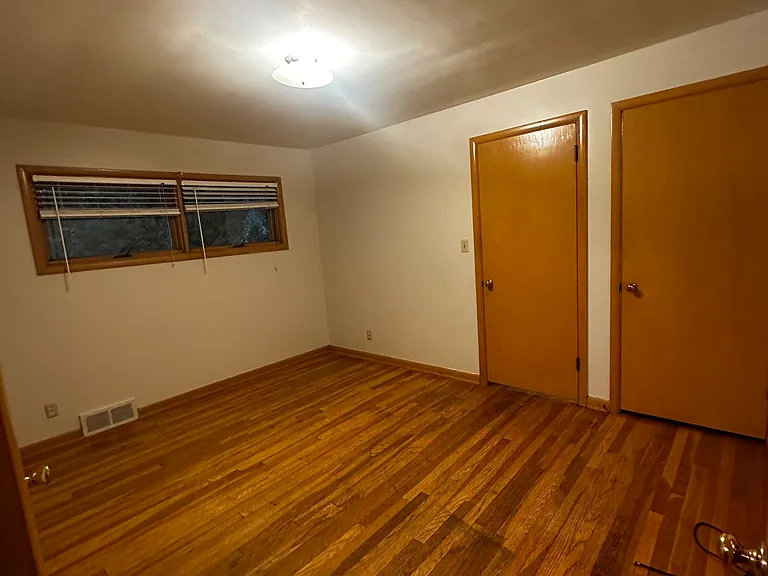 2385 Burnham Rd — Photo 5