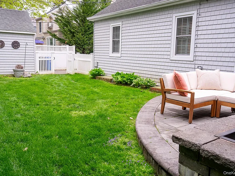 177 Fonda Rd — Photo 33