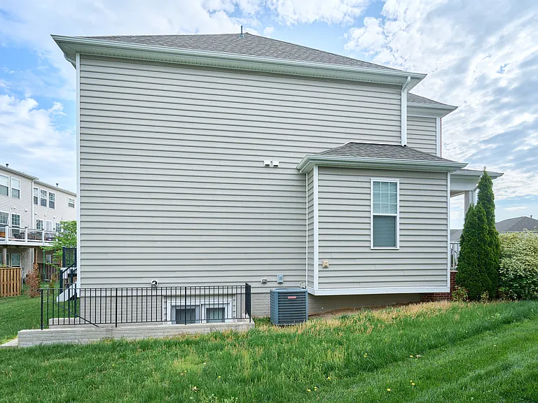 24887 Coventry Grove Ct — Photo 6