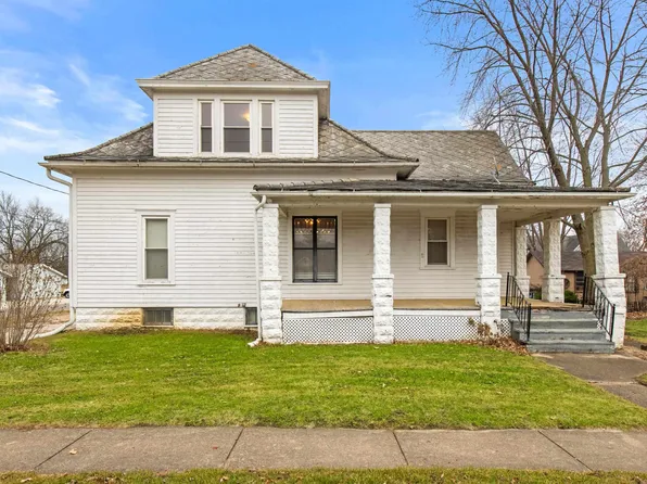 310 N Franklin St, Toulon, IL 61483