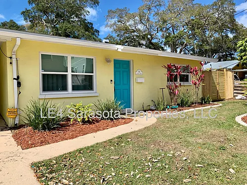 536 Lafayette Ct Photo 1