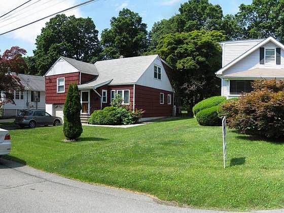 1st image of 7 Hunt Ave