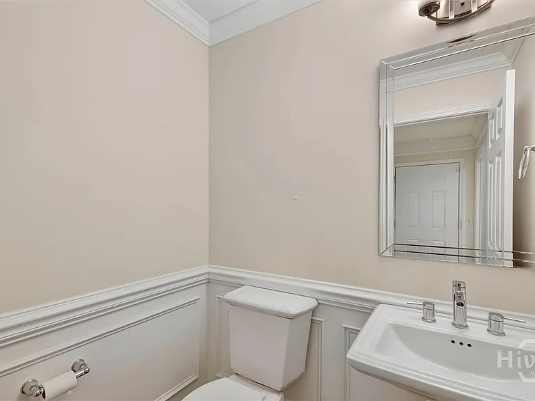 40 Roseberry Cir — Photo 34