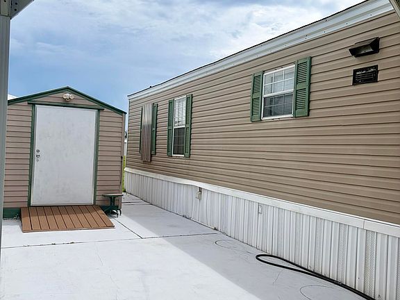 4th image of 14 Huarte Way