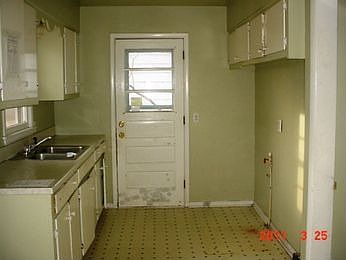 2nd image of 4541 Walton Ave SW