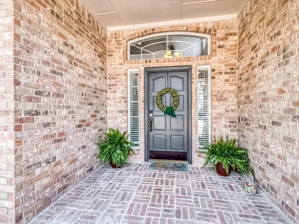 3810 Shady Meadow Dr, Grapevine, TX 76051