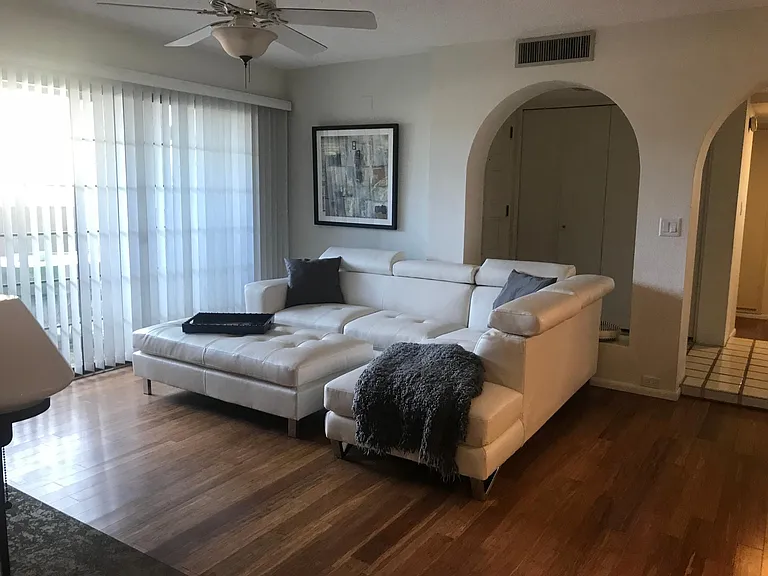7557 N Dreamy Draw Dr — Photo 20