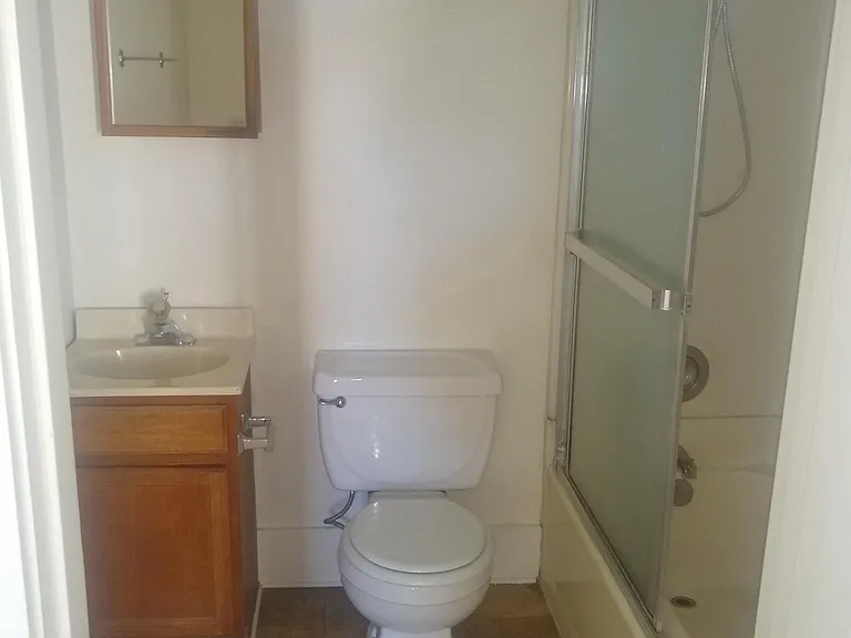 161 E Napa St #C — Photo 4