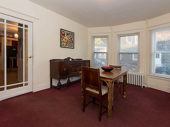 5th image of 497 Pawling Ave