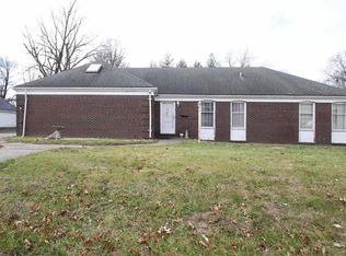 6118 Godfrey Rd, Godfrey, IL 62035