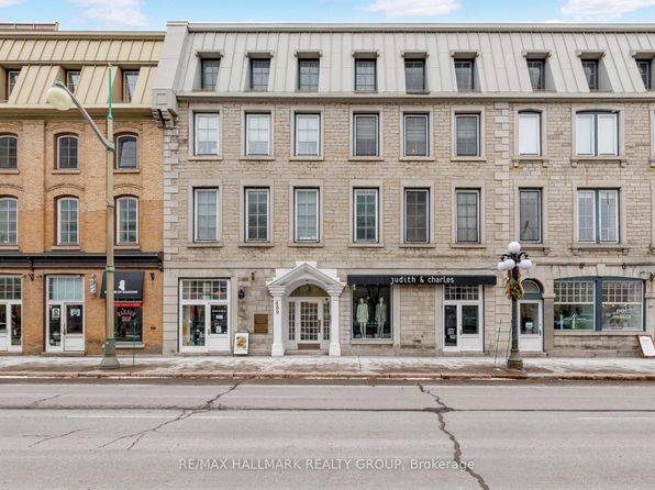 489 Sussex Dr #4, Ottawa, ON K1N 6Z5